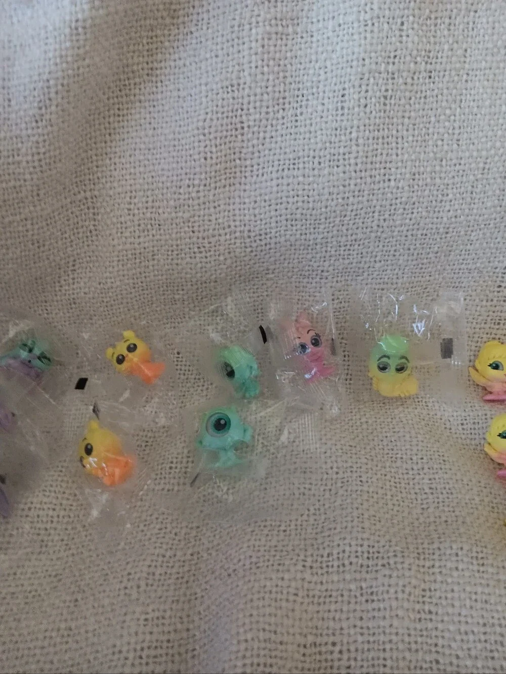 Disney Doorables EASTER 2025 PASTEL COLORS Doorables Not In Orginal Box. 15 - Picture 3 of 4